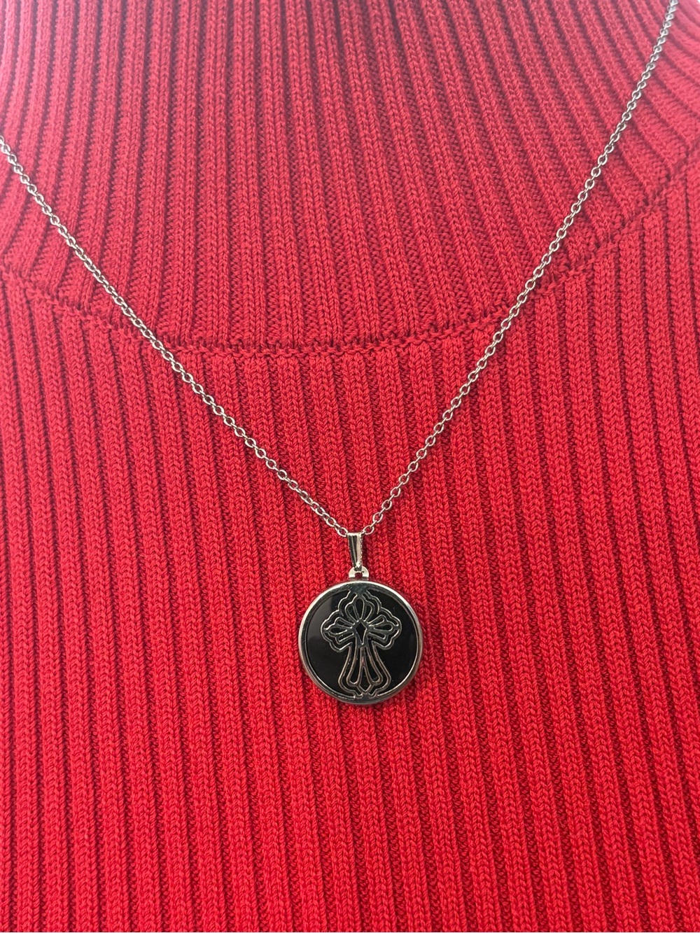 Vintage Silver Black Floral Medallion Necklace - Women Jewelry